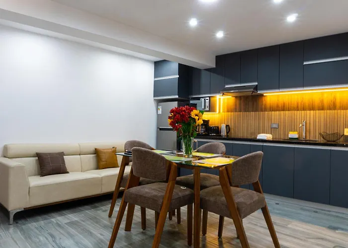 Vista Living 201